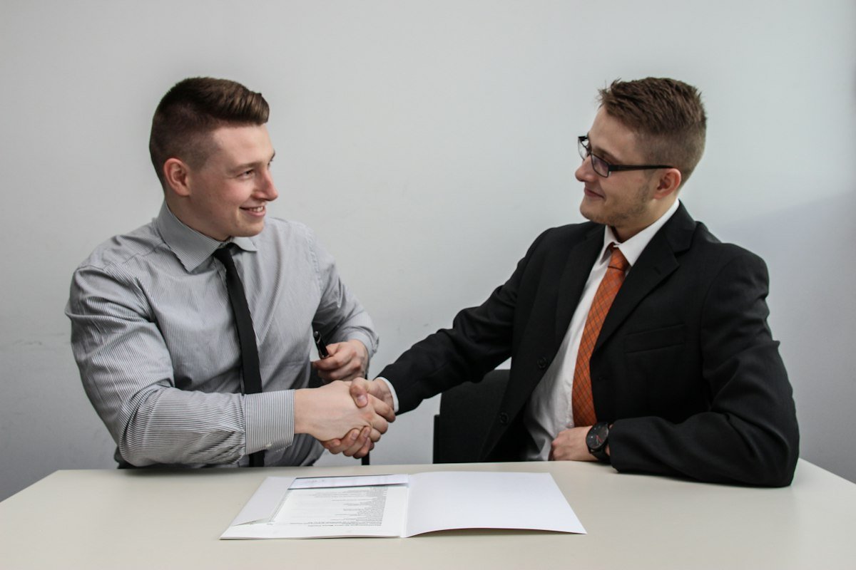 Capstone Tek consultation meeting with a client